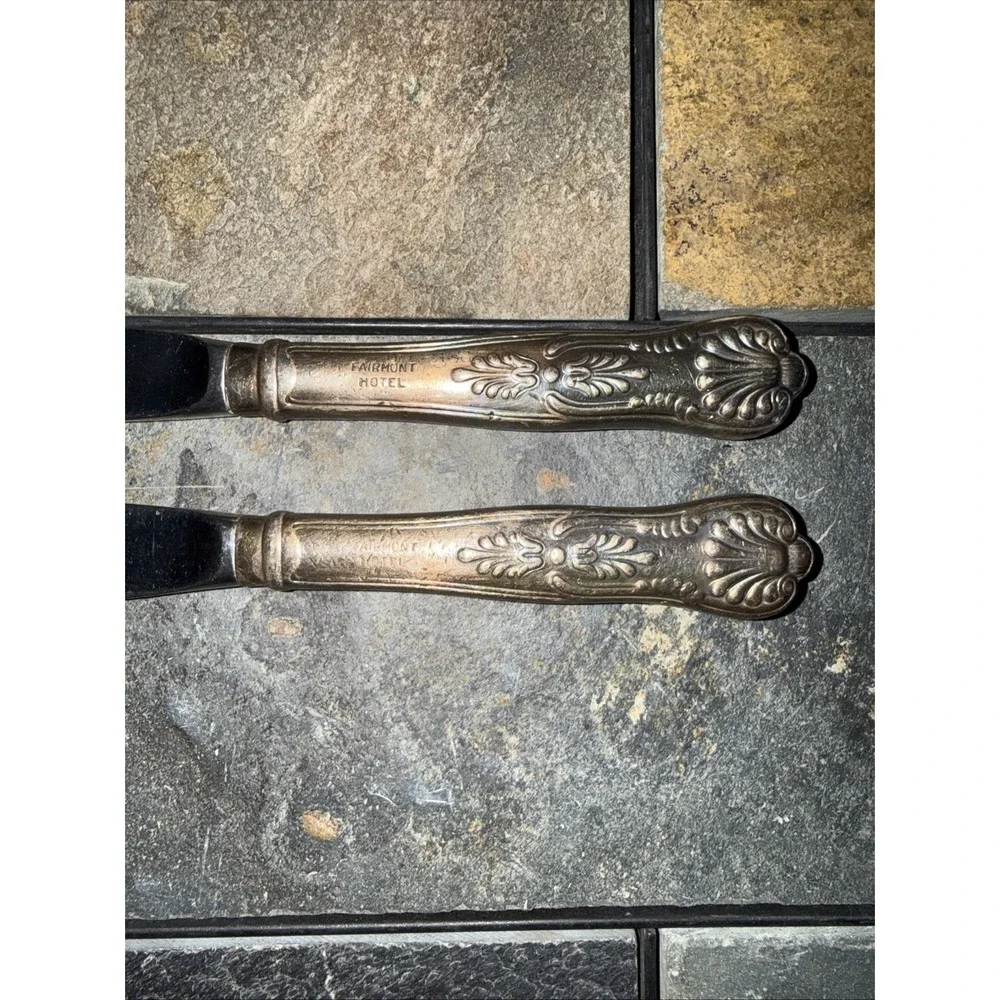 Antique R & B REED & BARTON Mirrorstele 